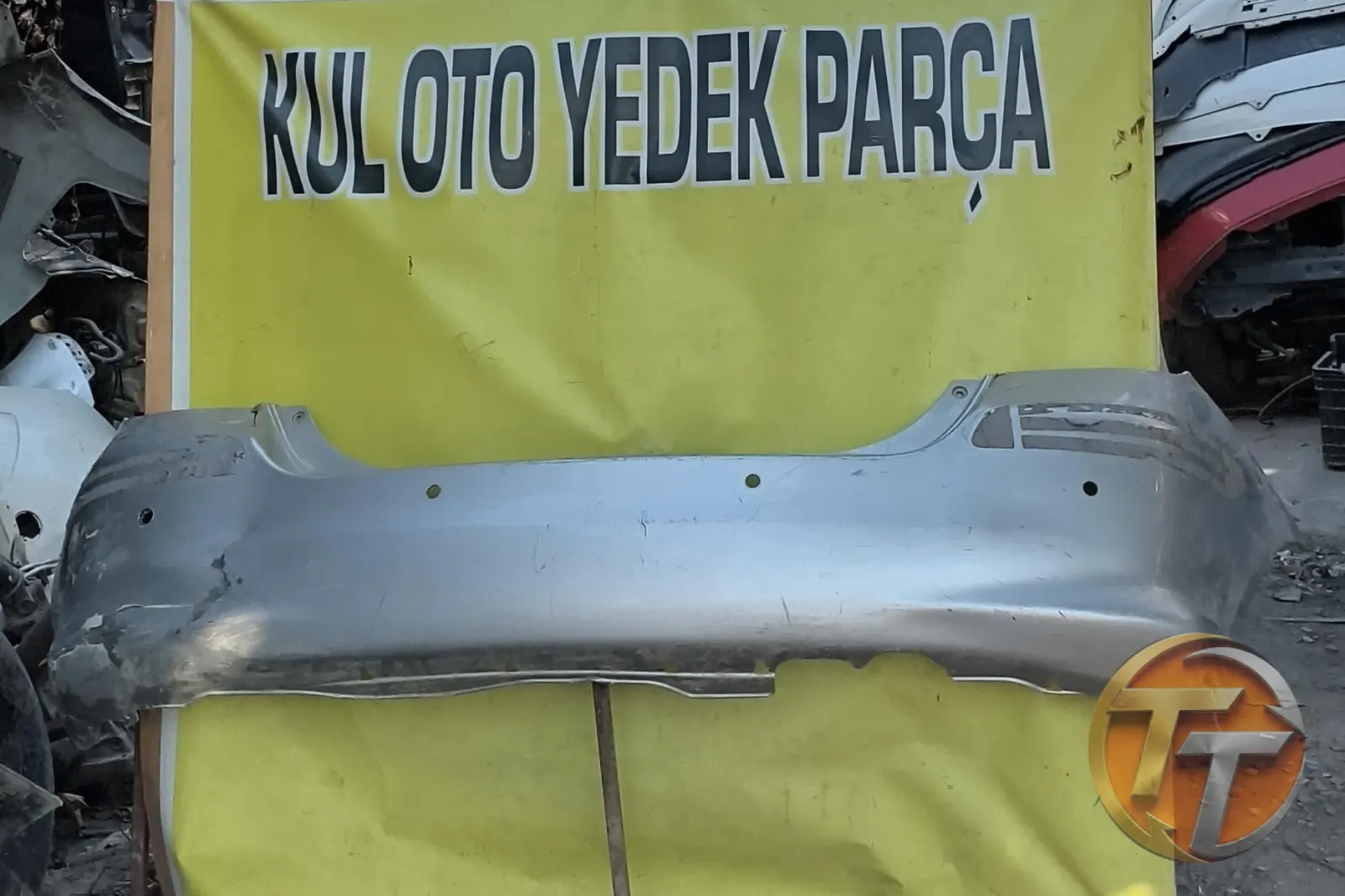 04.08 model Honda jazz arka tampon