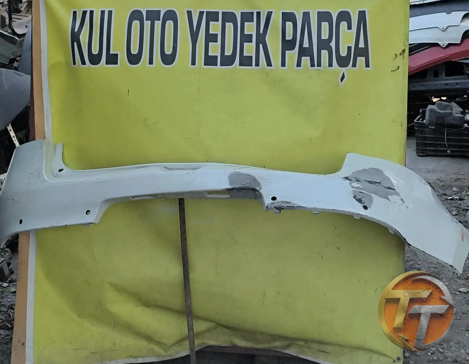 09.16 model Renault Megane 3 arka tampon