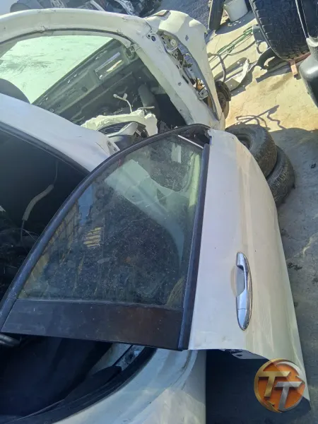 Egea dağ ön kapı dolu