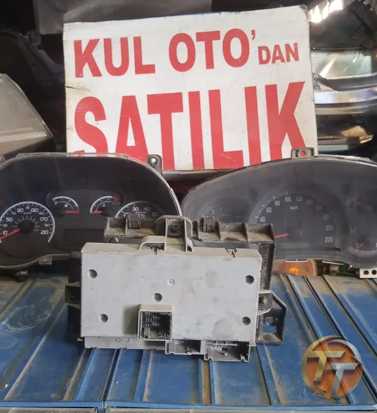 Fiat Punto 188 Sigorta Kutusu Sigorta Rölesi 46798451