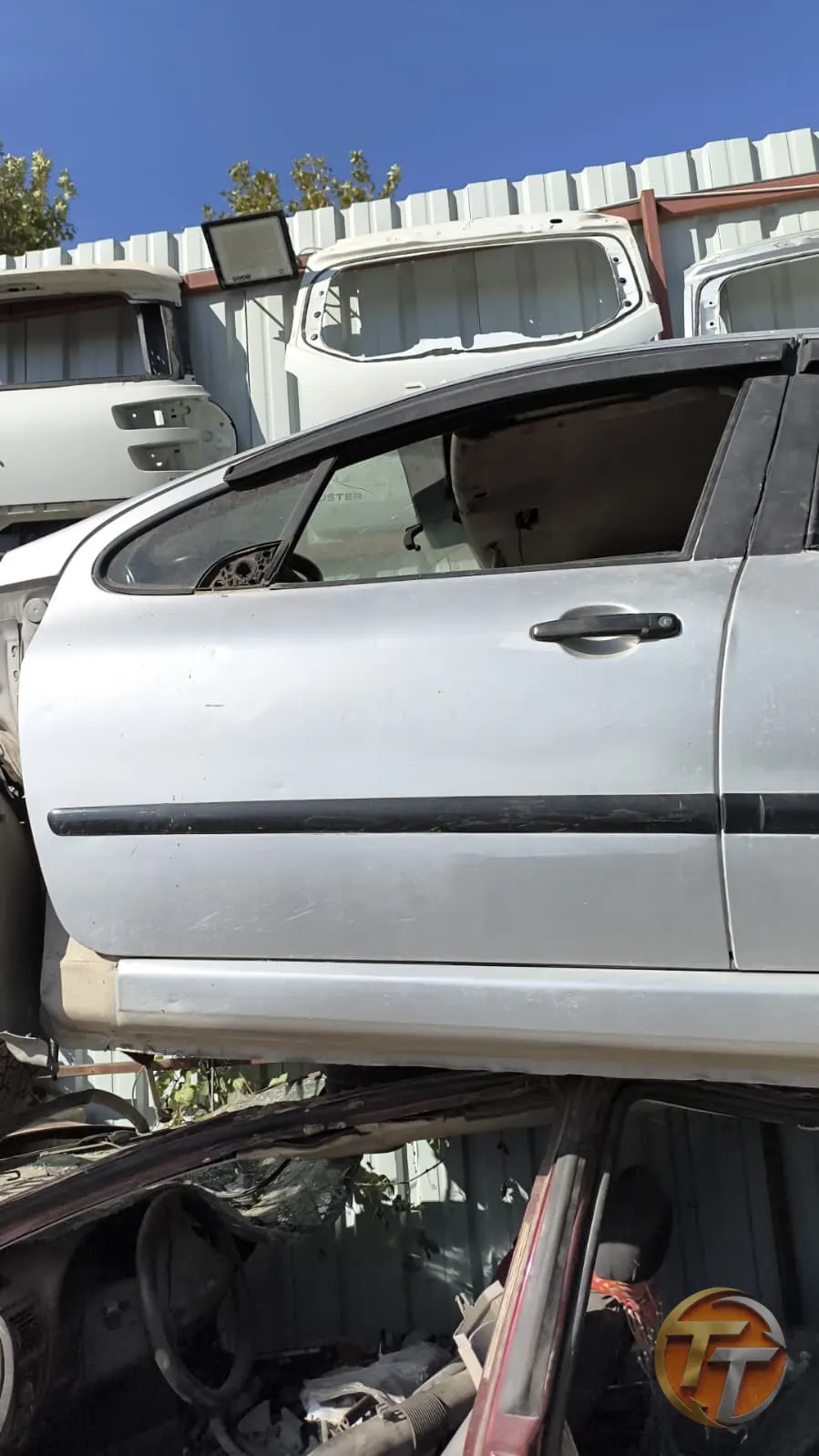 Peugeot 307 sol ön kapı 2004 model