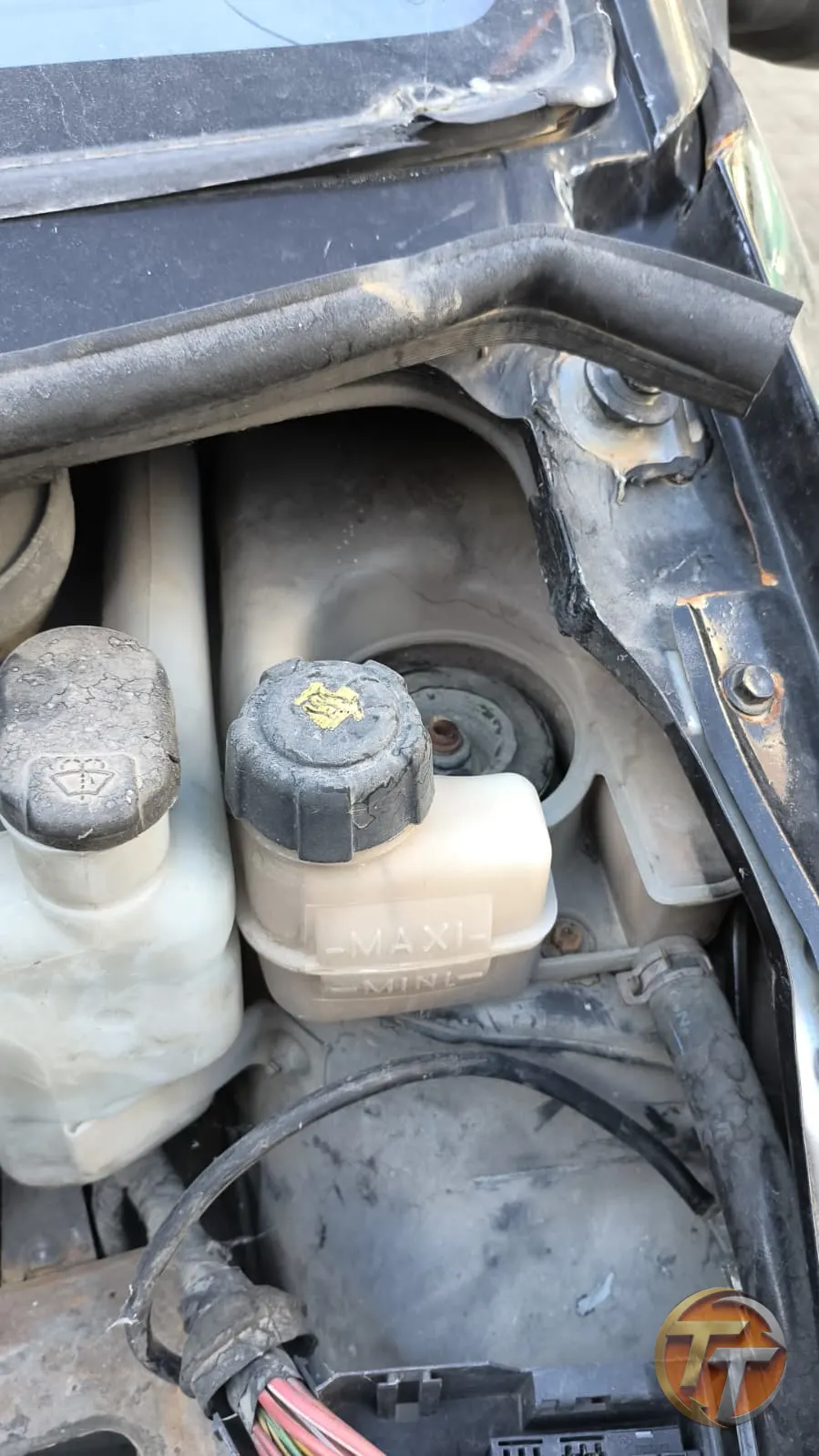 Renault Twingo 1.2 genleşme tankı