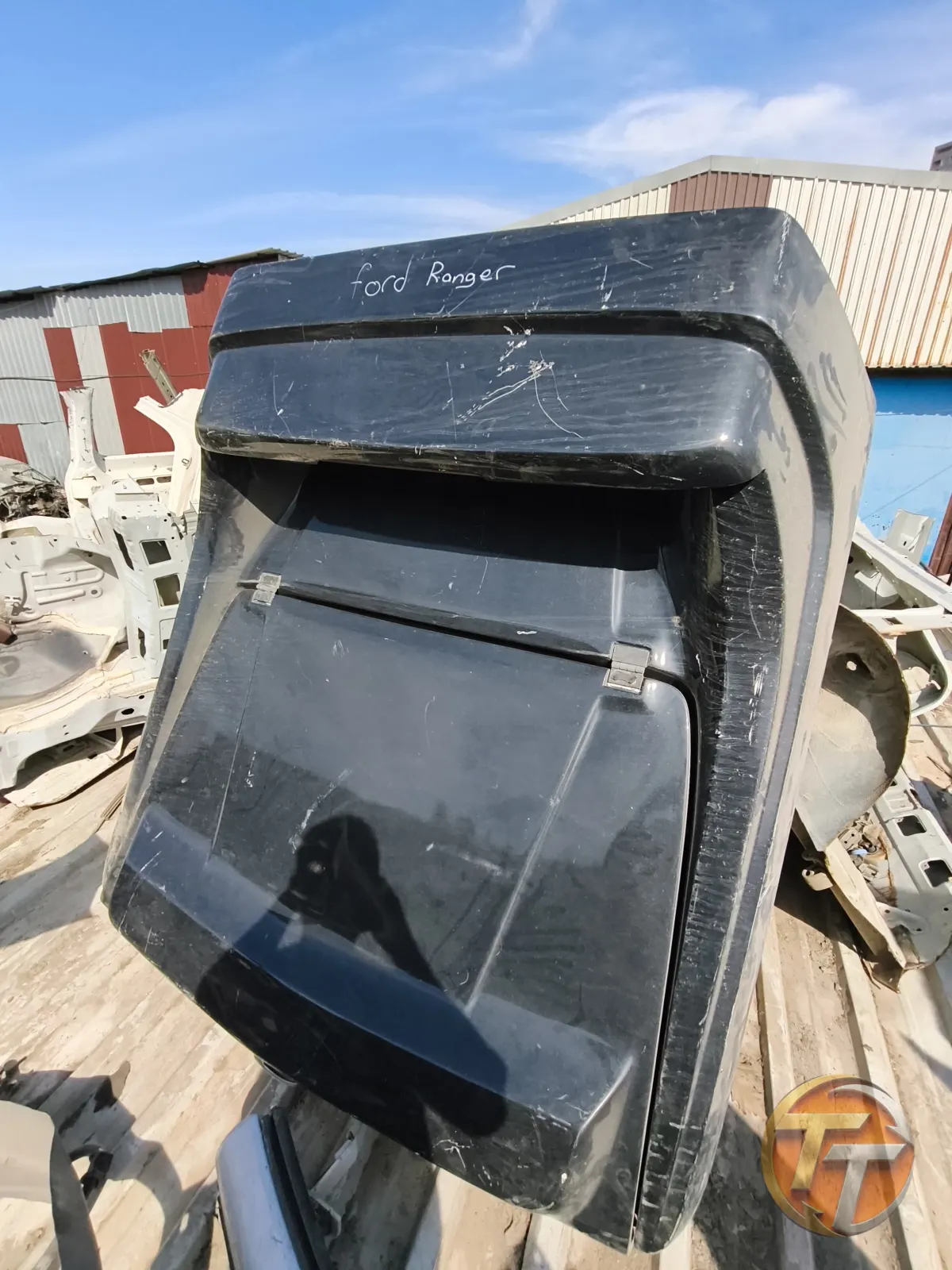 Ford Ranger arka bagaj kapağı