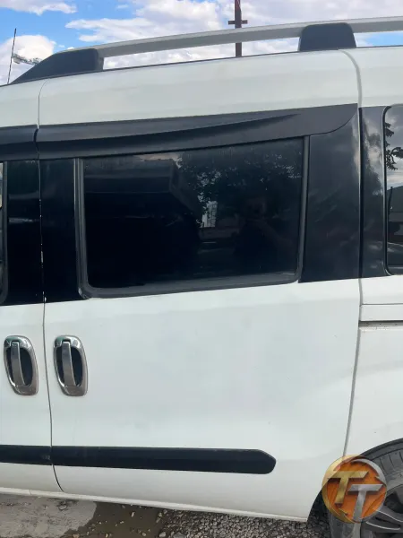 Fiat doblo sol sürgülü kapı