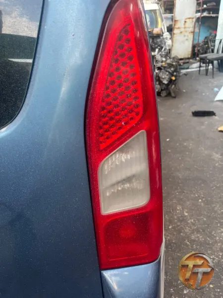 Citroen berlingo sağ stop
