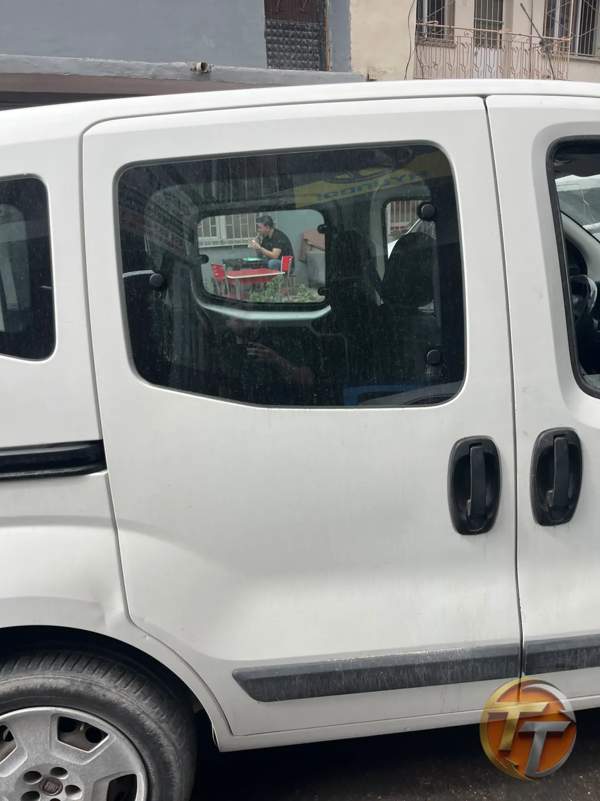Fiorino sağ sürgülü hatasız kapı