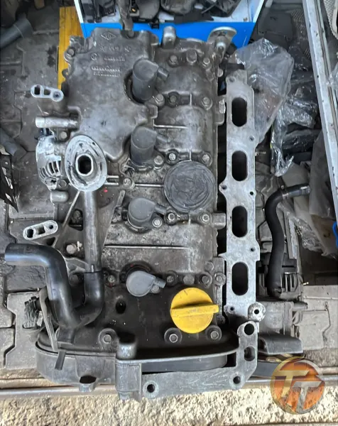 Renault Megane 1 1.6 16 V (otomatik ) motor sıfır ayarında garantili