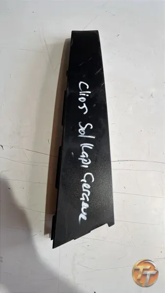 Renault Clio 5 sol kapı çerçeve