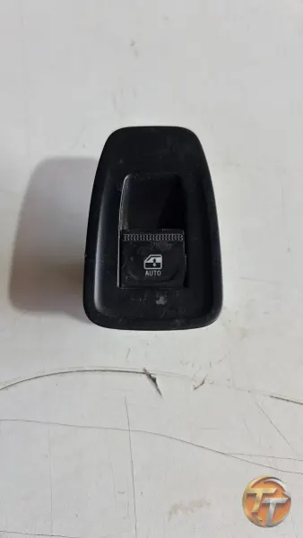 renault clıo 5 arka cam düğmesi orjınal