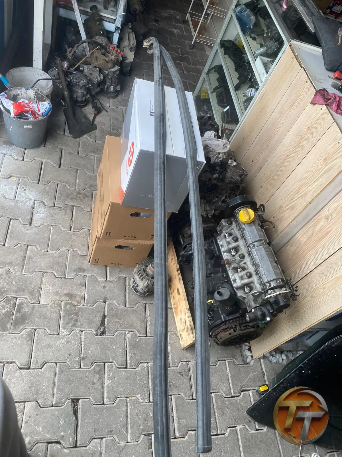 KANGOO 2 TAVAN ÇITASI