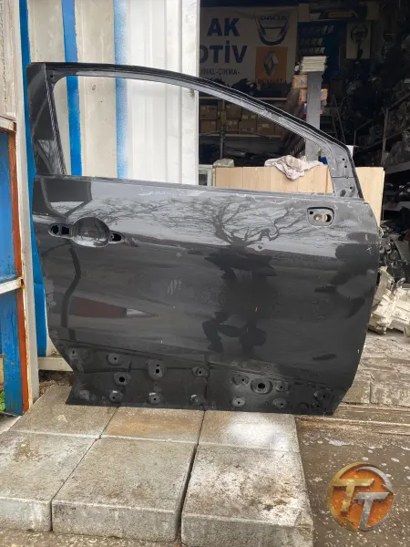 CAPTUR SIFIR SAĞ ÖN KAPI YANSANAYI