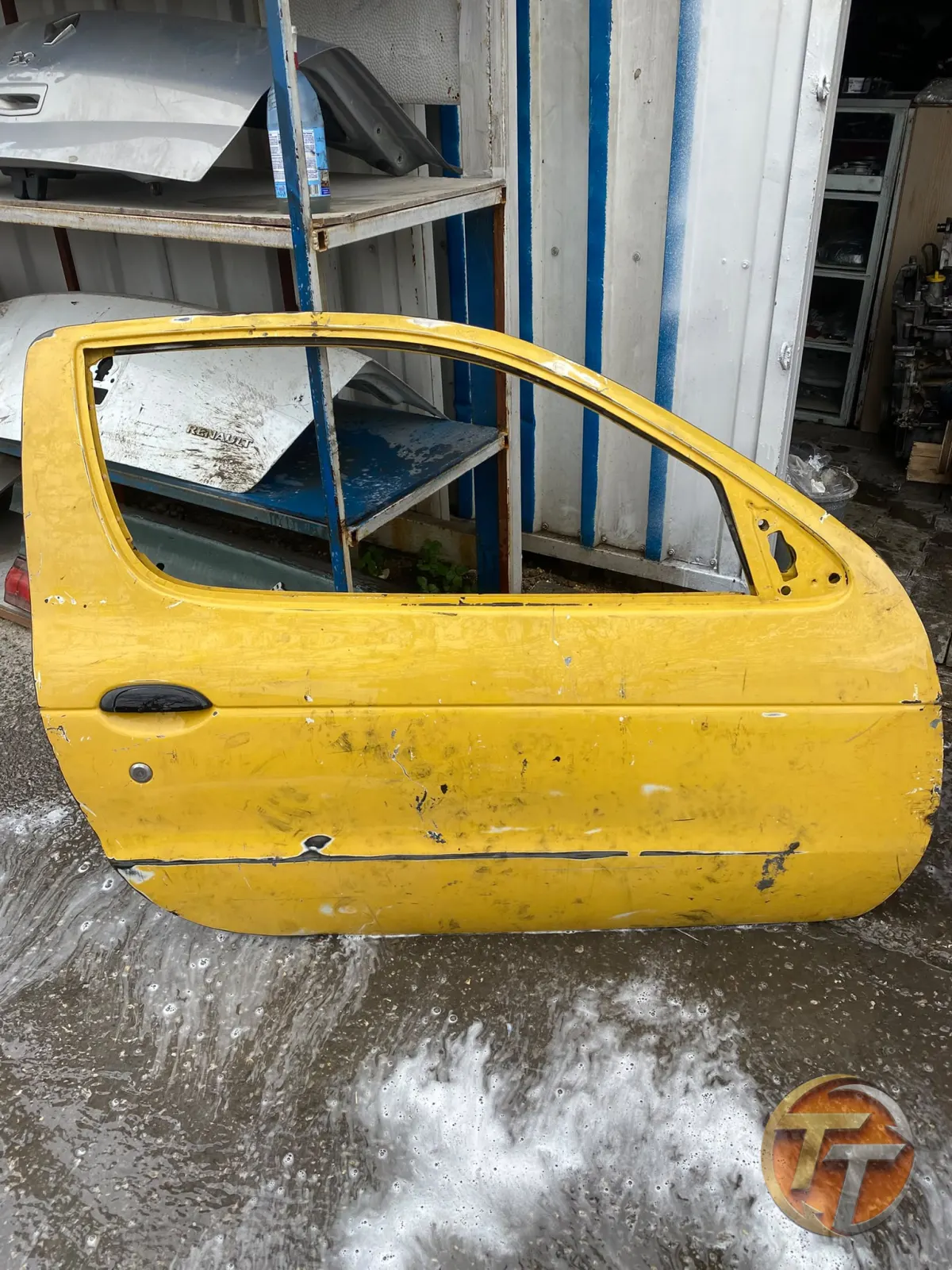 MEGANE 1 COUPE SAĞ ÖN KAPI