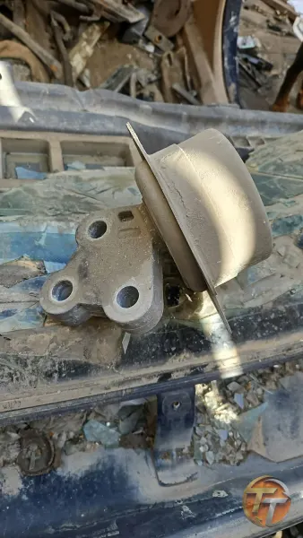 Opel Vectra C motor kulağı