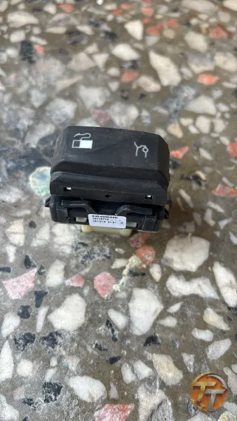 megane 4 talisman yakıt depo bagaj açma düğmesi