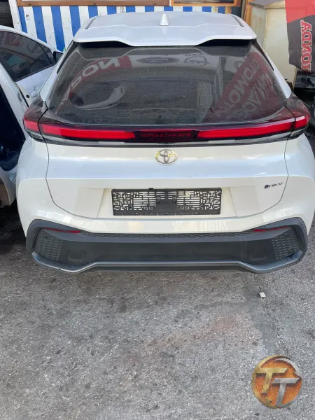 Toyota C-HR Hybrid çıkma parçaları