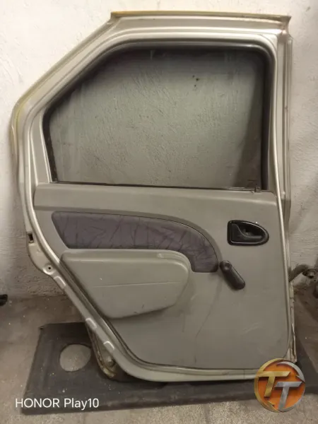 Renault Dacia sol arka kapı gri