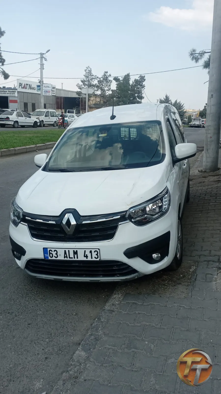 RENAULT EXPER 