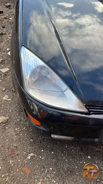 Ford Focus 1 sağ far