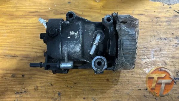 Renault Kango 1.5 dizel mazot pompası