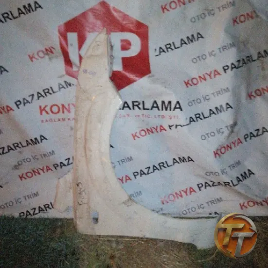 BİLİNMEYEN sağ çamurluk Çr-063