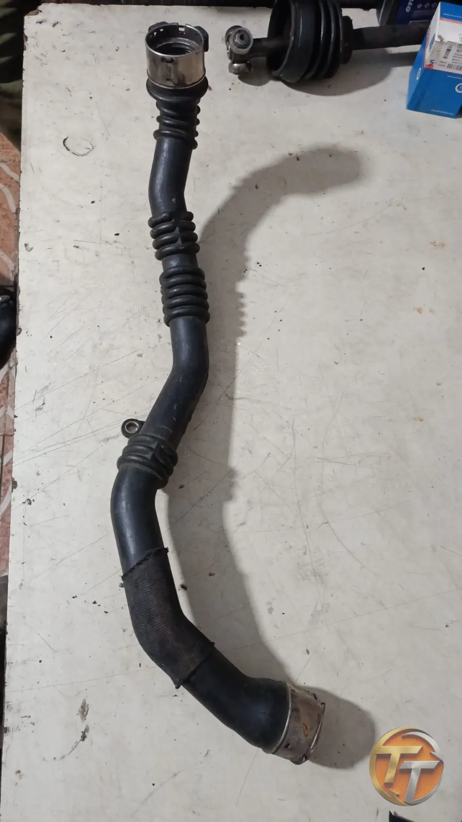 Renault Clio 4 turbo borusu