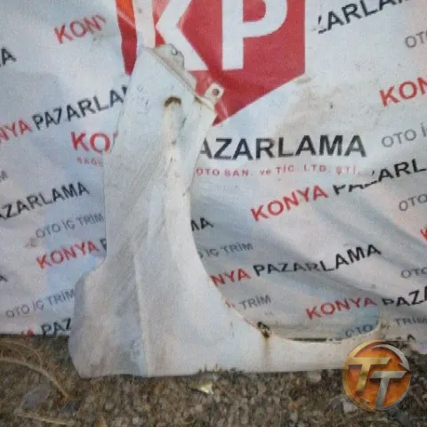 BİLİNMEYEN sağ çamurluk Çr-381