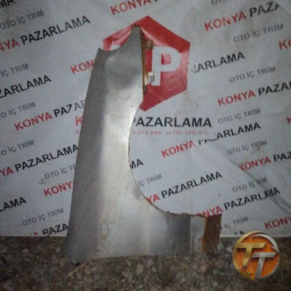 BİLİNMEYEN sağ çamurluk Çr-402