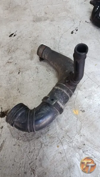 Fiat Palio 1.3 turbo borusu