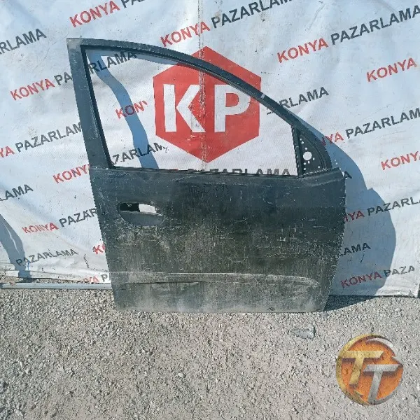 Bilinmeyen sağ ön kapı Trö-0136