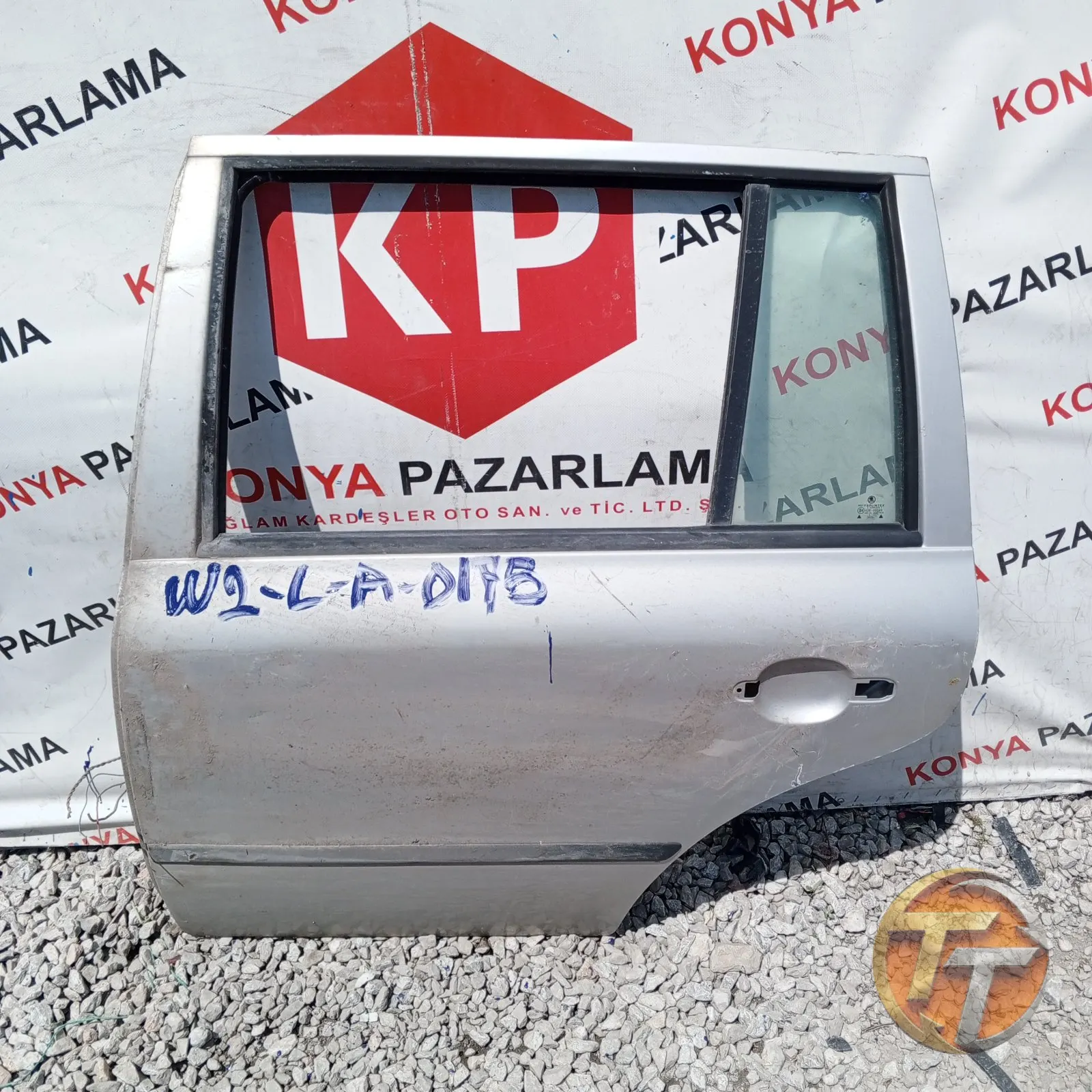 BİLİNMEYEN SOL ARKA KAPI W2-L-A-0175