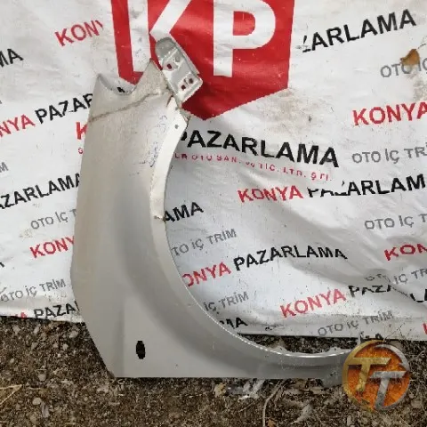 BİLİNMEYEN sağ çamurluk Çr-558