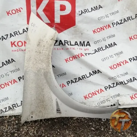 BİLİNMEYEN sağ çamurluk Çr-617
