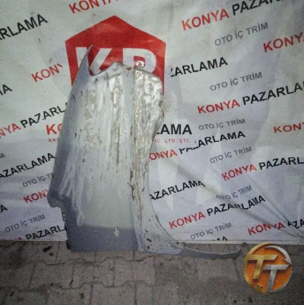 BİLİNMEYEN sağ çamurluk Çr-735