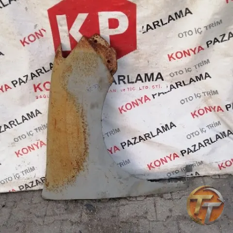 BİLİNMEYEN sağ çamurluk Çr-753