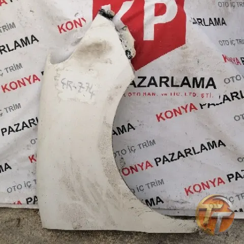 BİLİNMEYEN sağ çamurluk Çr-774