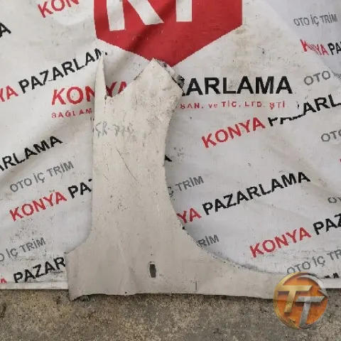 BİLİNMEYEN sağ çamurluk Çr-778