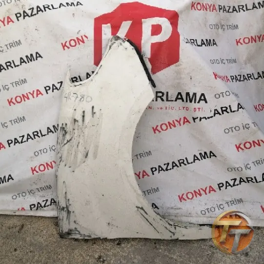 BİLİNMEYEN sağ çamurluk Çr-780