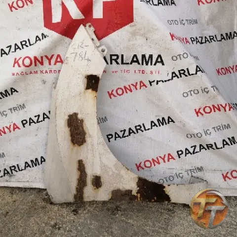 BİLİNMEYEN sağ çamurluk Çr-784