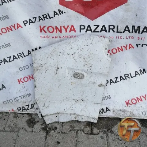 BİLİNMEYEN sağ çamurluk Çr-812