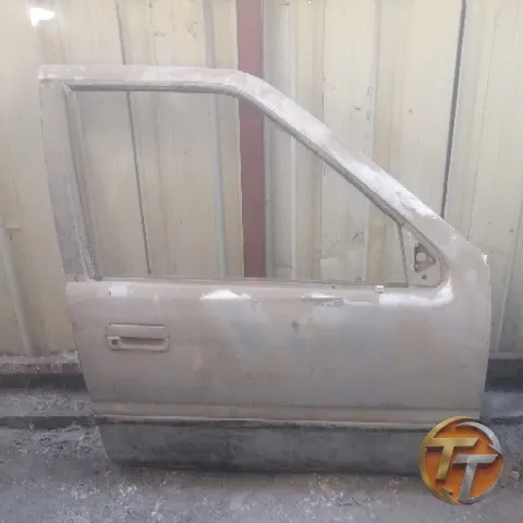 BİLİNMEYEN sağ ön kapı Erö-0055 Esan