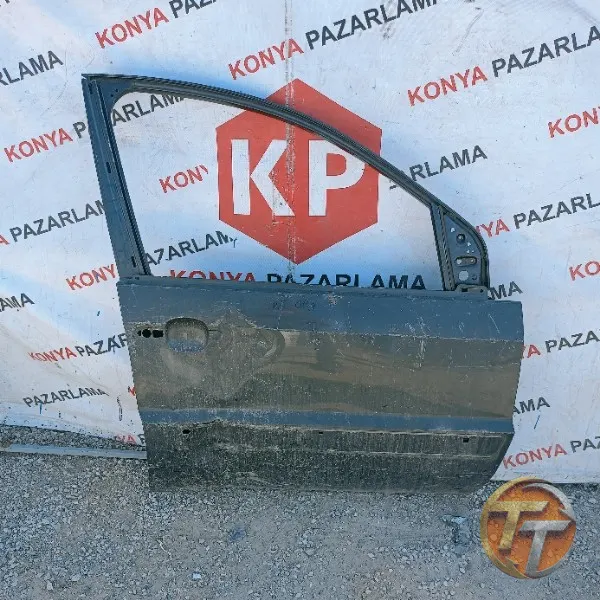 Bilinmeyen sağ ön kapı Trö-0119