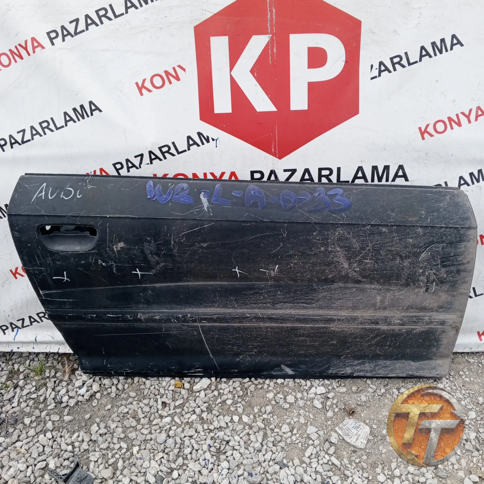 BİLİNMEYEN SAĞ ÖN KAPI W2-R-Ö-0033