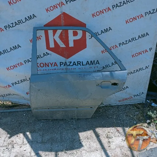 Bilinmeyen sol arka kapı Tla-0102