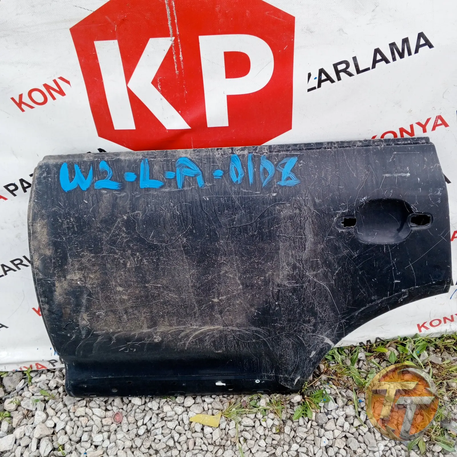 BİLİNMEYEN SOL ARKA KAPI W2-L-A-0108