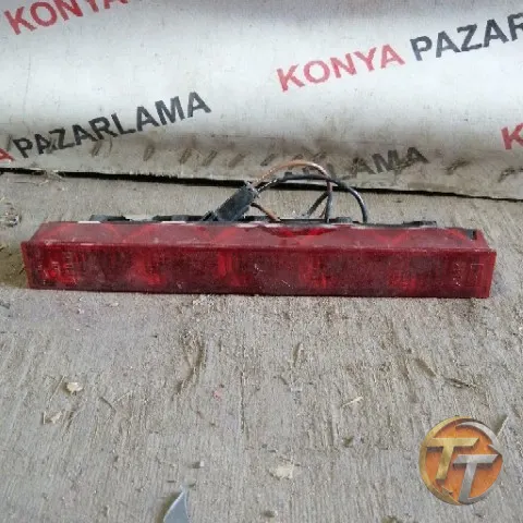 BİLİNMEYEN üçüncü stop lambası St-0070