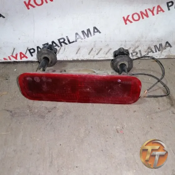 BİLİNMEYEN üçüncü stop lambası St-0071