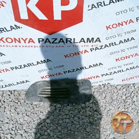 Citroen C4 tampon ızgarası P-1147