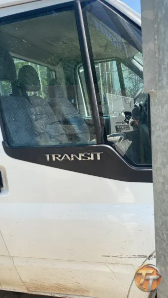 Sağ ön kapı