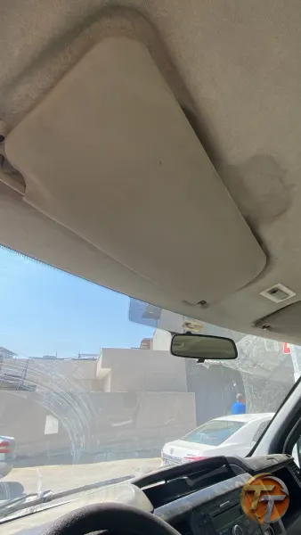Sol ön güneşlik