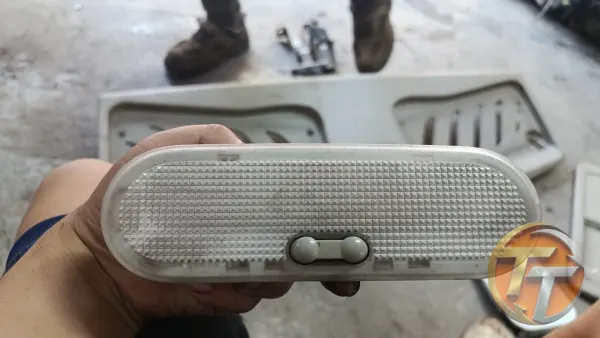 Daciadocker tavan lambası